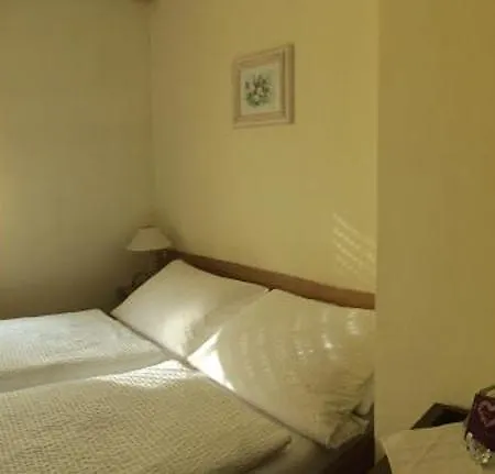 Urberacher Hof 3* Roedermark