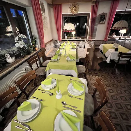 Urberacher Hof 3* Rödermark